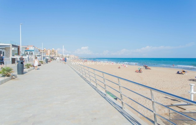 Resale - Townhouse - Torrevieja - La Siesta