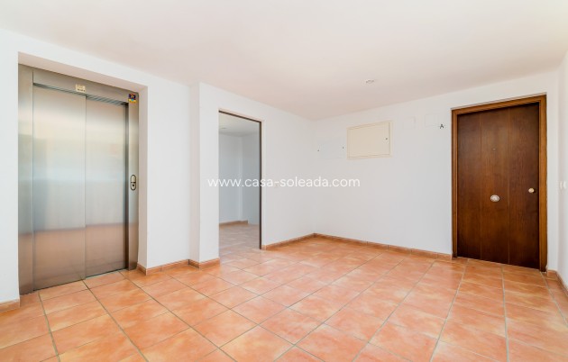 Revente - Appartement - Punta Prima - Costa Blanca