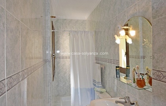 Revente - Villa - Orihuela Costa - Villamartín