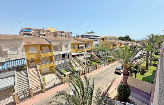 Wiederverkauf - Wohnung - Orihuela Costa - Punta Prima