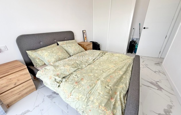 Resale - Apartment / flat - Orihuela Costa - Punta Prima