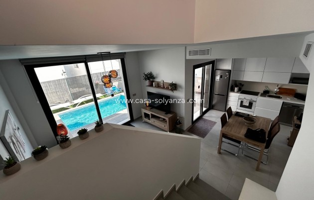 Wiederverkauf - Villa - Orihuela Costa - Pau 26