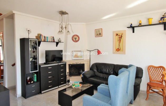 Wiederverkauf - Stadthaus - Villamartin - Villamartín