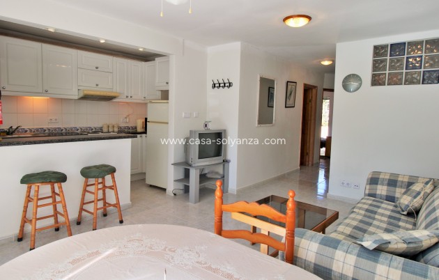 Wiederverkauf - Stadthaus - Villamartin - Villamartín