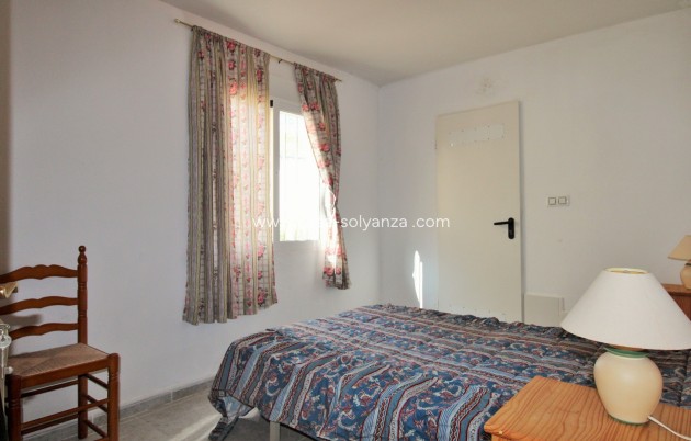 Wiederverkauf - Stadthaus - Villamartin - Villamartín