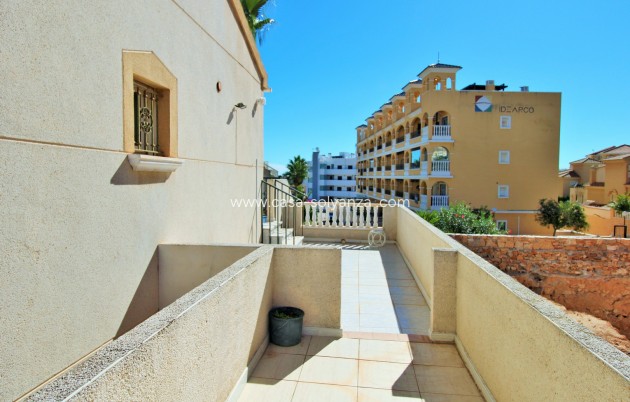 Wiederverkauf - Stadthaus - Villamartin - Villamartín