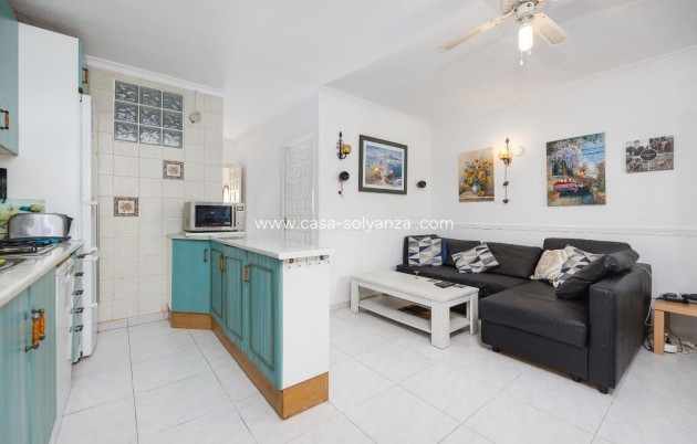 Wiederverkauf - Villa - Torrevieja - Calas Blanca