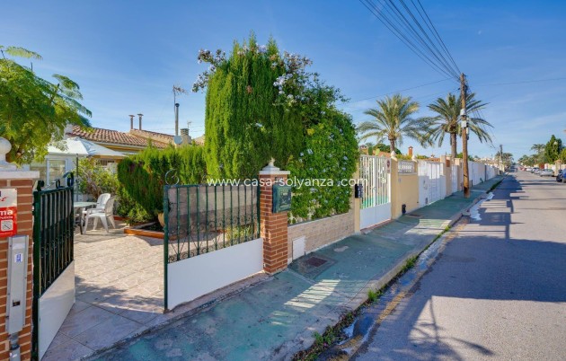 Wiederverkauf - Villa - Torrevieja - Calas Blanca