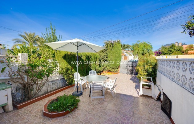 Wiederverkauf - Villa - Torrevieja - Calas Blanca