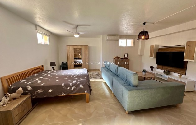 Resale - Villa - San Miguel de Salinas - Residencial los flamencos