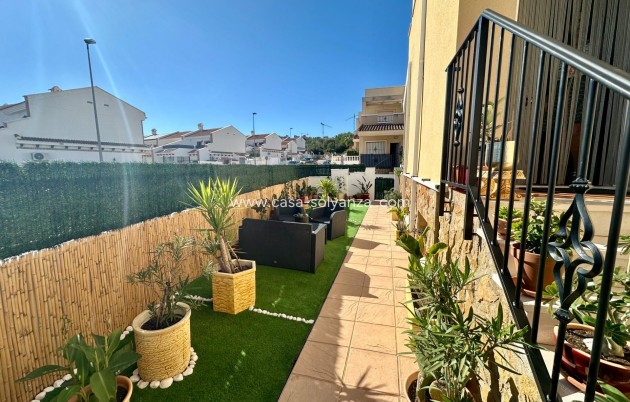 Resale - Villa - San Miguel de Salinas - Residencial los flamencos