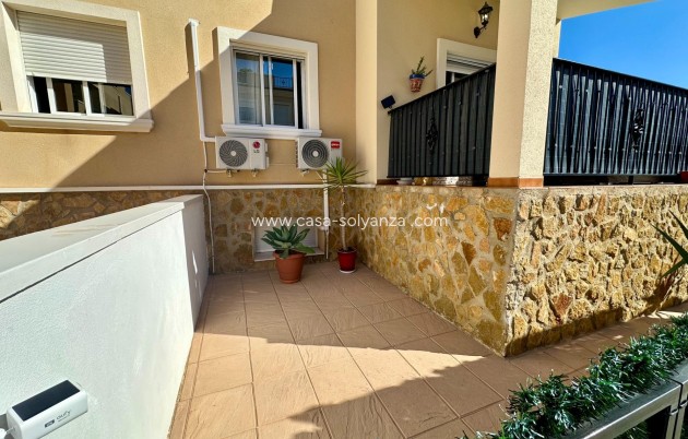 Resale - Villa - San Miguel de Salinas - Residencial los flamencos