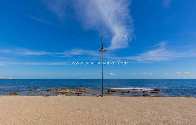 Wiederverkauf - Wohnung - Torrevieja - Punta Prima