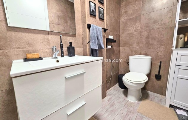 Wiederverkauf - Wohnung - Torrevieja - Playa del Cura