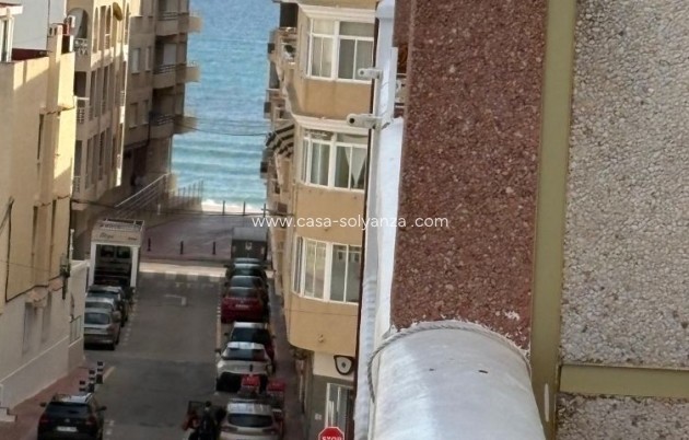 Reventa - Apartamento / piso - Torrevieja