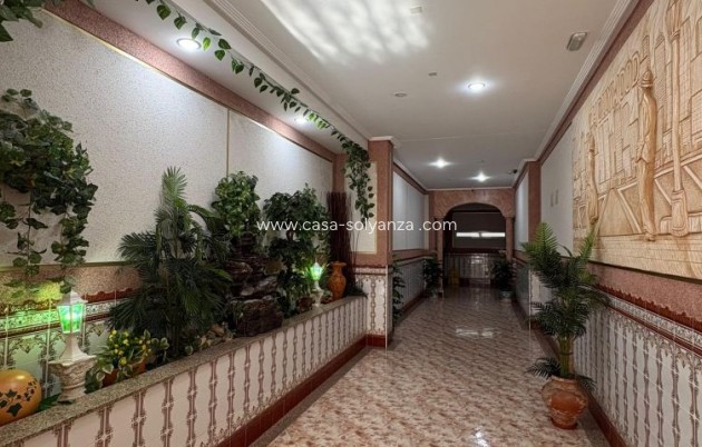 Reventa - Apartamento / piso - Torrevieja