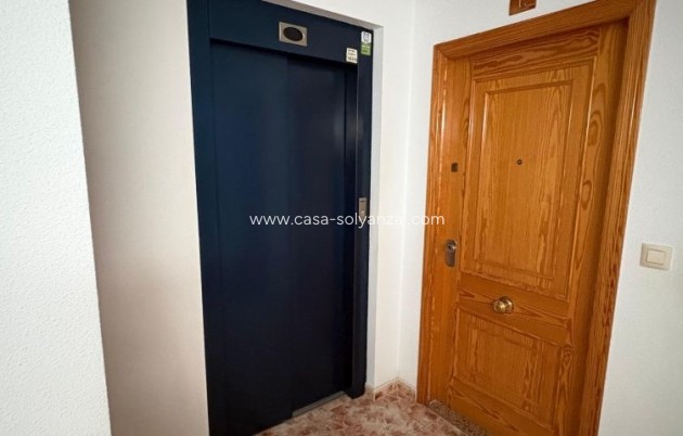 Reventa - Apartamento / piso - Torrevieja