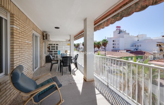 Wiederverkauf - Wohnung - Torrevieja - Playa De Los Naufragos