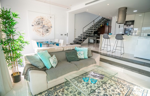 Revente - Villa - Orihuela Costa - Costa Blanca