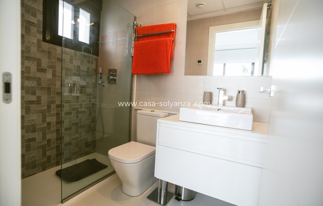 Revente - Villa - Orihuela Costa - Costa Blanca