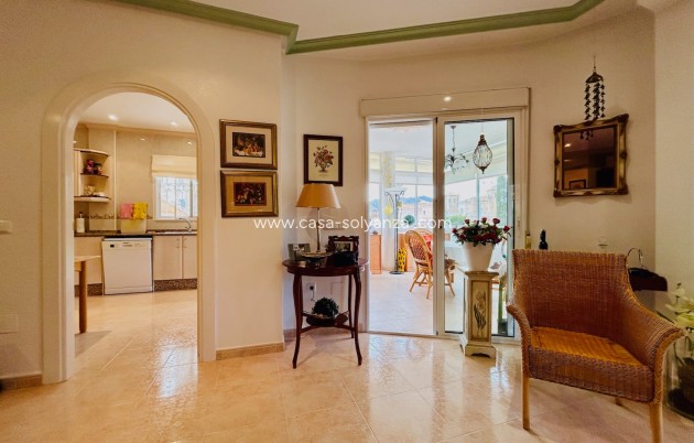 Herverkoop - Villa - Orihuela - Inland
