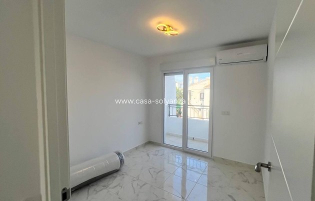 Wiederverkauf - Stadthaus - Torrevieja - Los Balcones