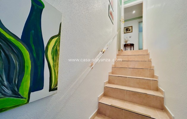 Herverkoop - Villa - Orihuela - Inland