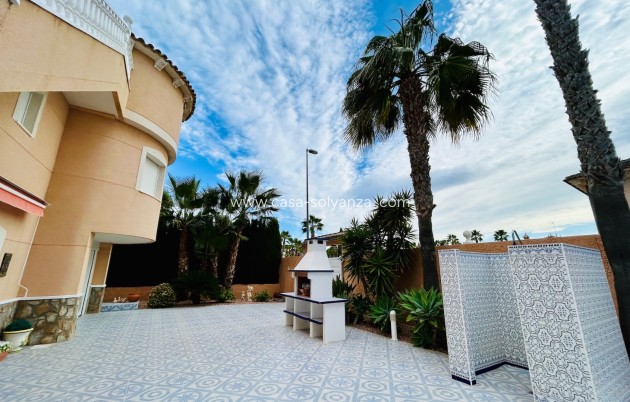 Herverkoop - Villa - Orihuela - Inland