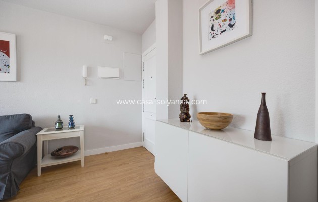 Resale - Apartment / flat - Orihuela Costa - Aguamarina