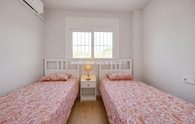 Resale - Apartment / flat - Orihuela Costa - Aguamarina