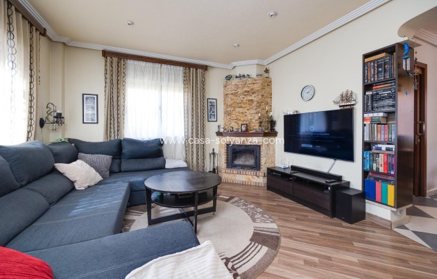 Wiederverkauf - Villa - Orihuela Costa - Urbanización Perla del Mar