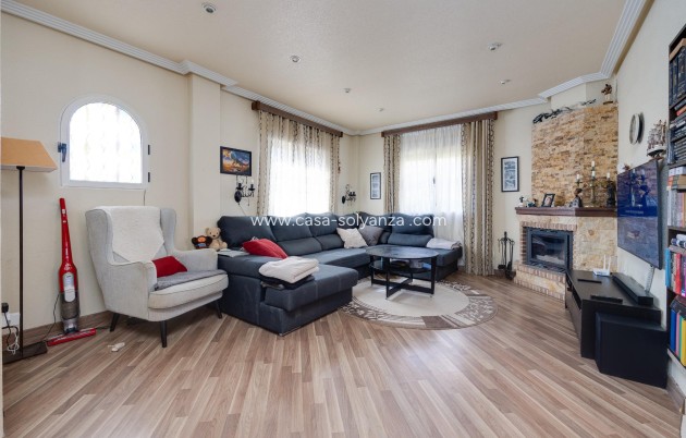 Wiederverkauf - Villa - Orihuela Costa - Urbanización Perla del Mar