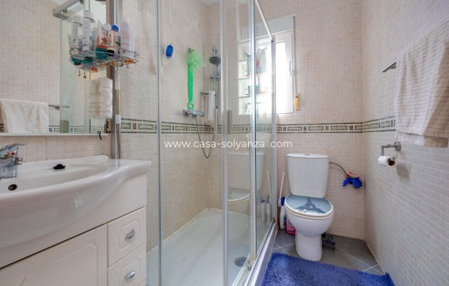 Wiederverkauf - Villa - Orihuela Costa - Urbanización Perla del Mar