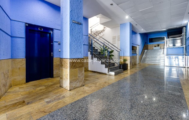 Wiederverkauf - Wohnung - Torrevieja - Playa de los Locos