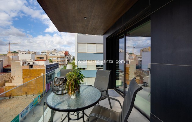 Resale - Apartment / flat - Torrevieja