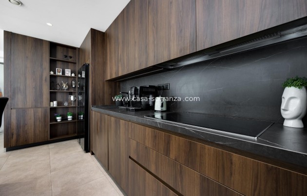 Resale - Apartment / flat - Torrevieja