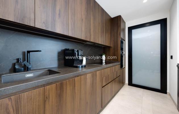 Resale - Apartment / flat - Torrevieja