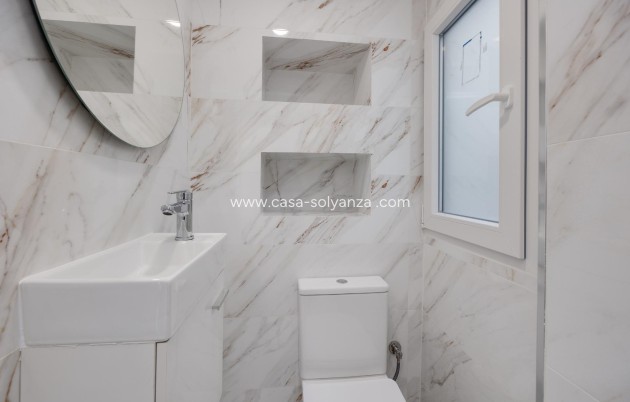 Wiederverkauf - Wohnung - Torrevieja - Playa De Los Naufragos