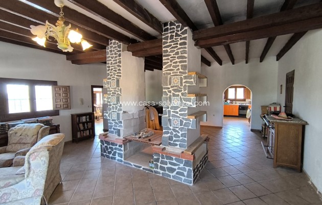 Wiederverkauf - Villa - Novelda - Inland