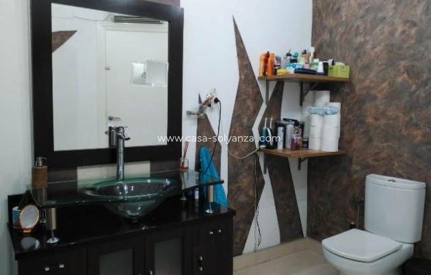 Resale - Villa - La Matanza - Inland