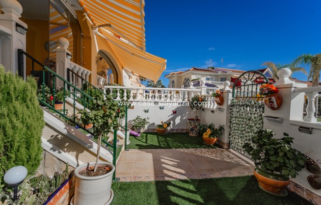 Revente - Maison de ville - Ciudad Quesada - Lo Marabú