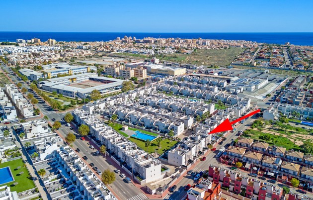 Resale - Terraced Bungalow - Torrevieja