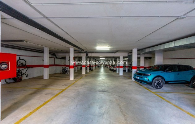 Reventa - Apartamento / piso - Torrevieja - Punta Prima