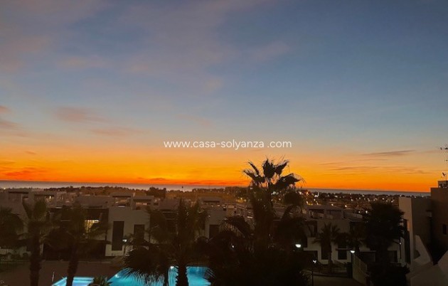 Reventa - Apartamento / piso - Torrevieja - Punta Prima