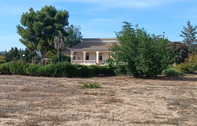 Wiederverkauf - Villa - Revuelta de Yecla - Inland