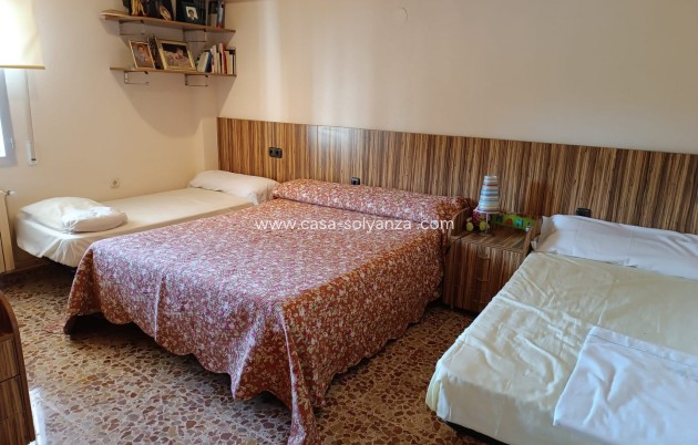 Wiederverkauf - Villa - Revuelta de Yecla - Inland