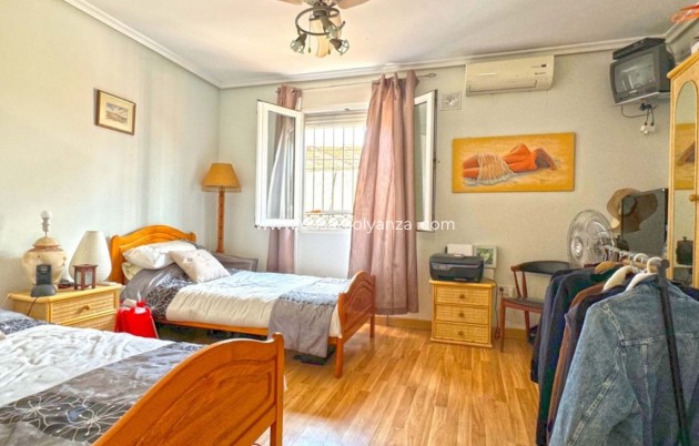 Revente - Villa - Torrevieja - Los Balcones