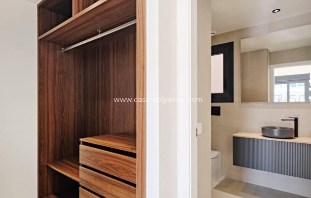 Reventa - Apartamento / piso - Torrevieja - Costa Blanca