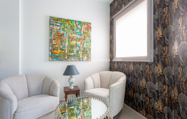 Resale - Apartment / flat - Torrevieja - Costa Blanca