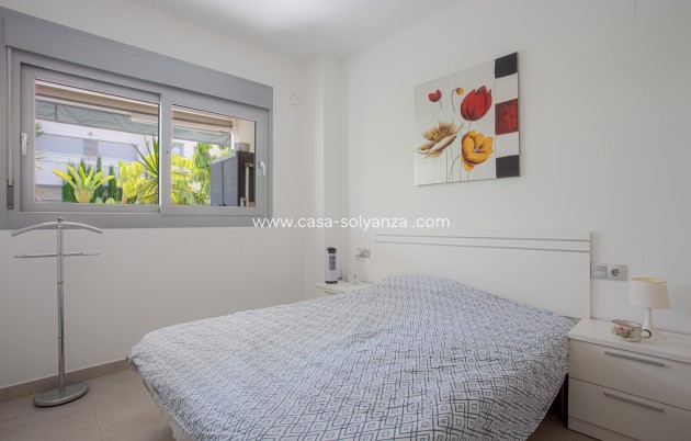 Resale - Apartment / flat - Torrevieja - Costa Blanca